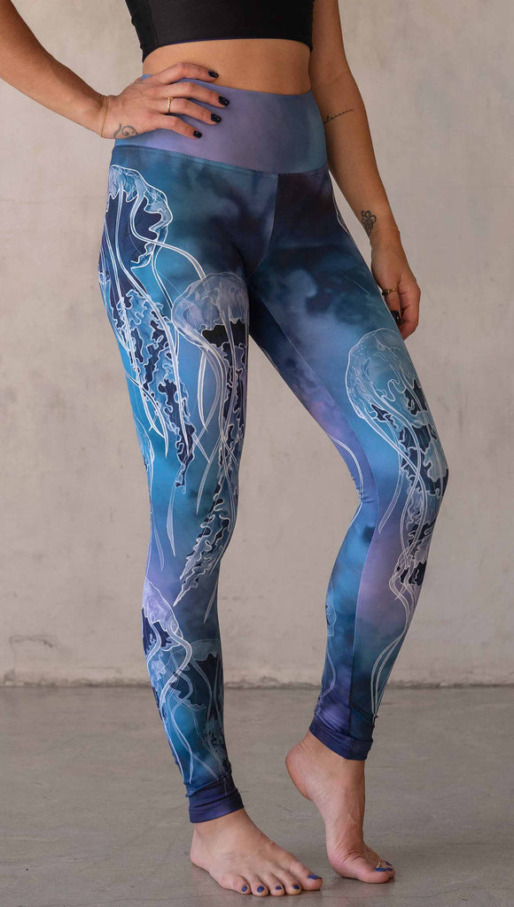  YYZZH Pretty Jellyfish Pattern Blue Sea Life Girls Leggings  Dance Running Workout Yoga Pants : Clothing, Shoes & Jewelry